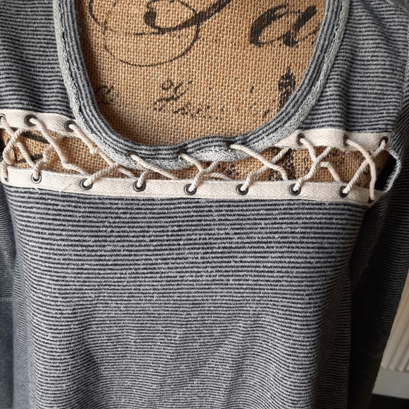 FREE PEOPLE STRIPED TOP - Picture 6 of 8